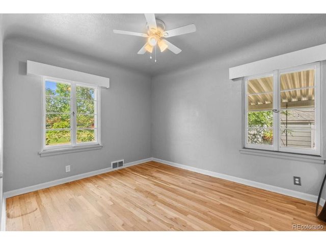 680 Colorado Ave, Loveland, CO 80537