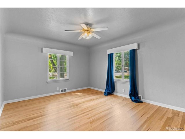 680 Colorado Ave, Loveland, CO 80537