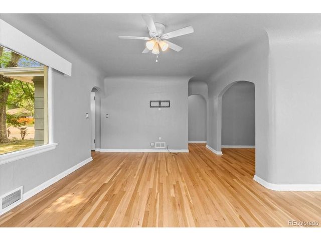 680 Colorado Ave, Loveland, CO 80537