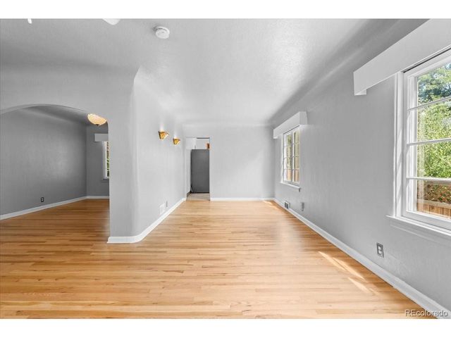 680 Colorado Ave, Loveland, CO 80537