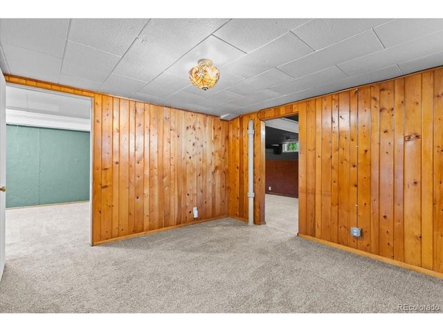 680 Colorado Ave, Loveland, CO 80537