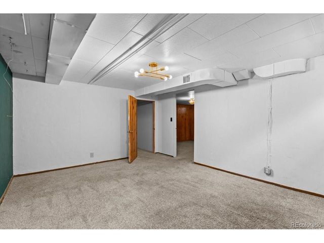 680 Colorado Ave, Loveland, CO 80537