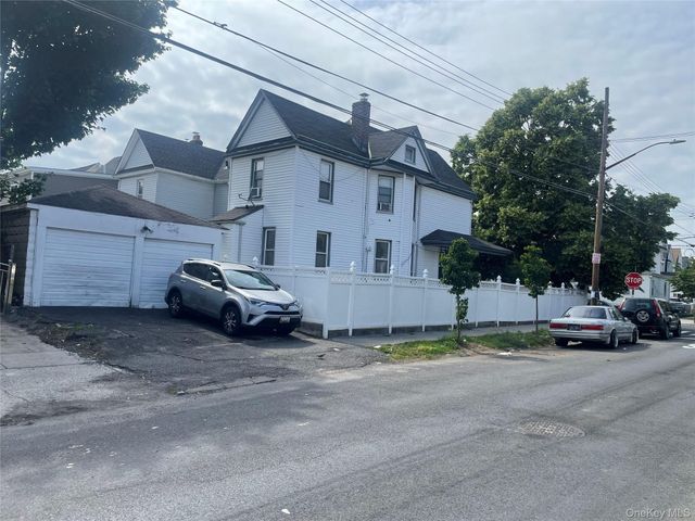 12518 97th Avenue, Richmond Hill S., NY 11419