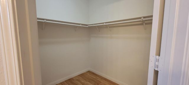 9017 Laguna Springs Way, Elk Grove, CA 95758