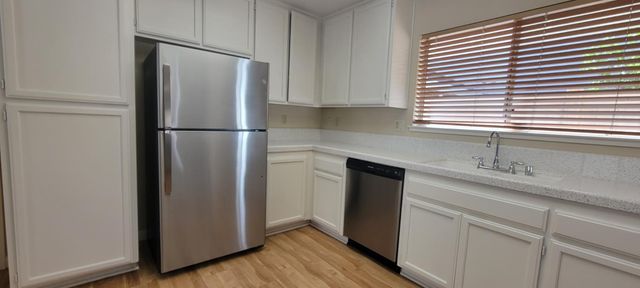 9017 Laguna Springs Way, Elk Grove, CA 95758