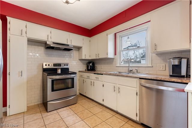 2642 10th Street, Cuyahoga Falls, OH 44221