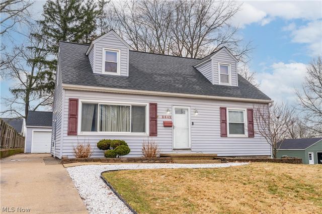 2642 10th Street, Cuyahoga Falls, OH 44221