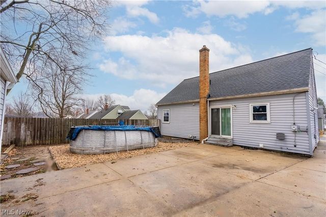 2642 10th Street, Cuyahoga Falls, OH 44221