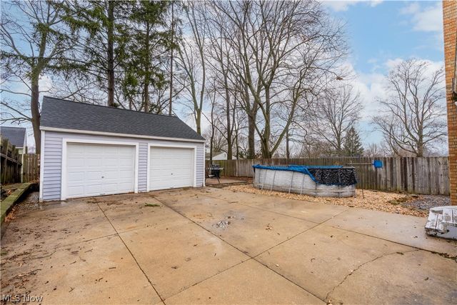 2642 10th Street, Cuyahoga Falls, OH 44221