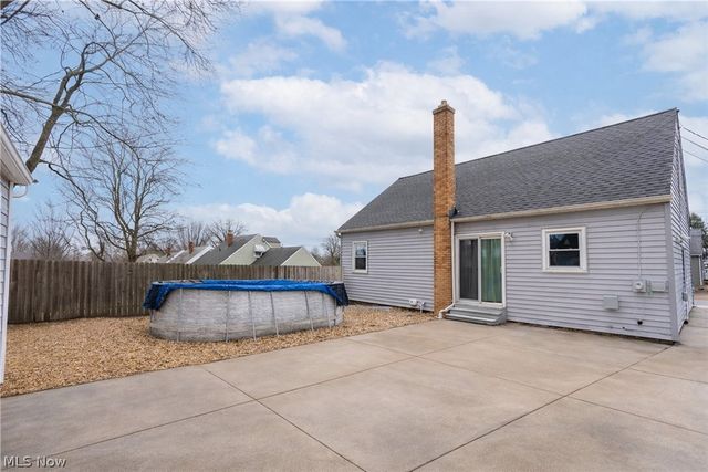 2642 10th Street, Cuyahoga Falls, OH 44221