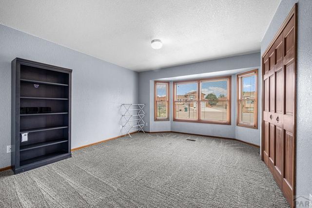 17 Carefree Lane, Pueblo, CO 81001