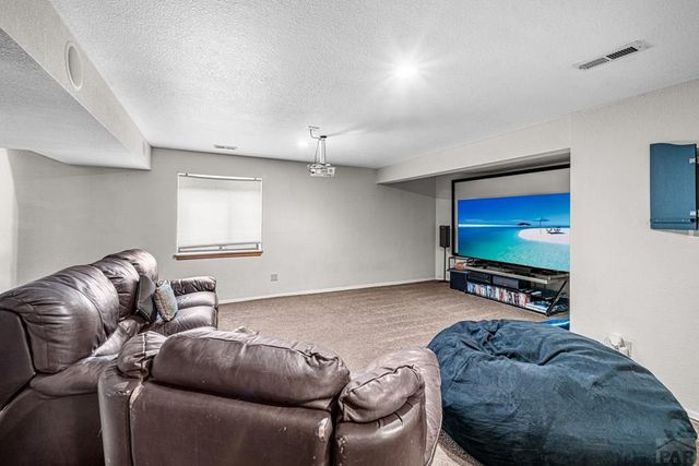 17 Carefree Lane, Pueblo, CO 81001