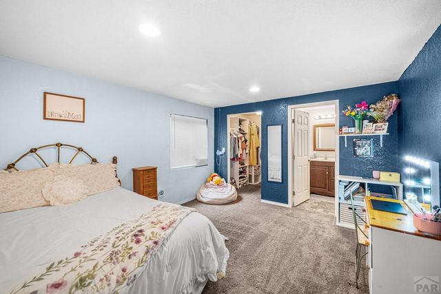 17 Carefree Lane, Pueblo, CO 81001