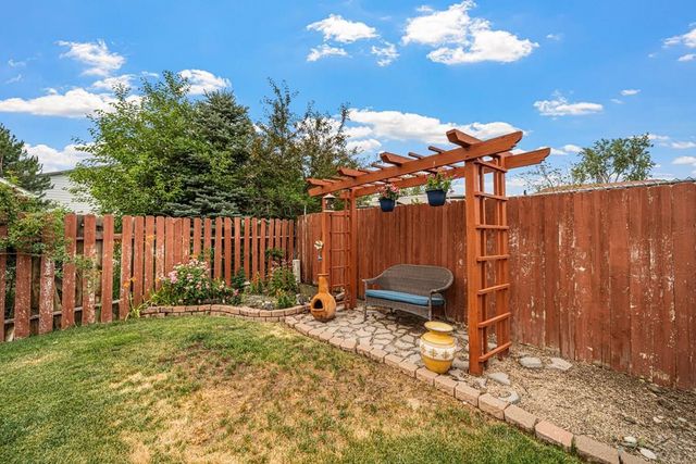 17 Carefree Lane, Pueblo, CO 81001