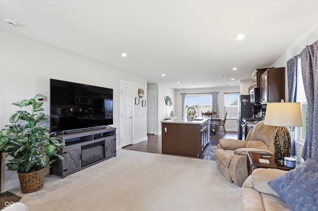 1000 Green Valley Drive, Lebanon, IN 46052