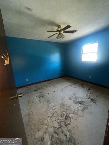 1215 Masters Lane, Snellville, GA 30078