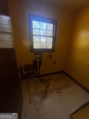 1215 Masters Lane, Snellville, GA 30078