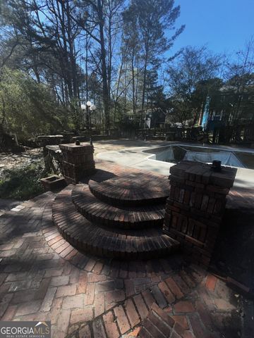 1215 Masters Lane, Snellville, GA 30078