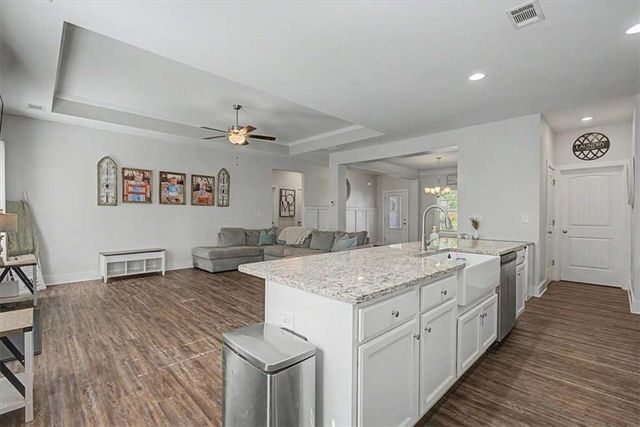 119 Holly Farms Court, Rockmart, GA 30153