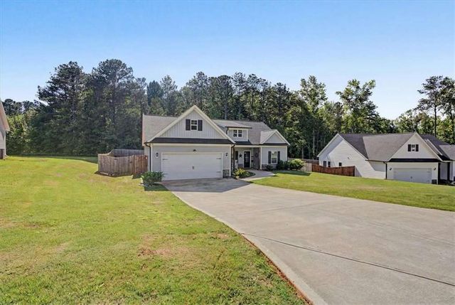 119 Holly Farms Court, Rockmart, GA 30153