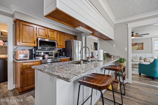 1904 Paulette Road, Morehead City, NC 28557