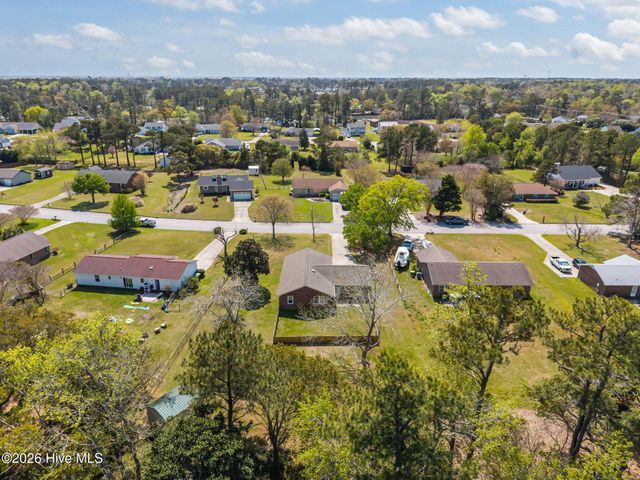 1904 Paulette Road, Morehead City, NC 28557