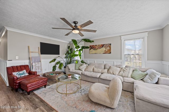 1904 Paulette Road, Morehead City, NC 28557