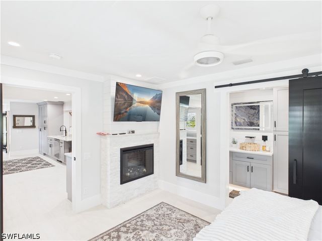 3650 Sunset BLVD, Naples, FL 34112