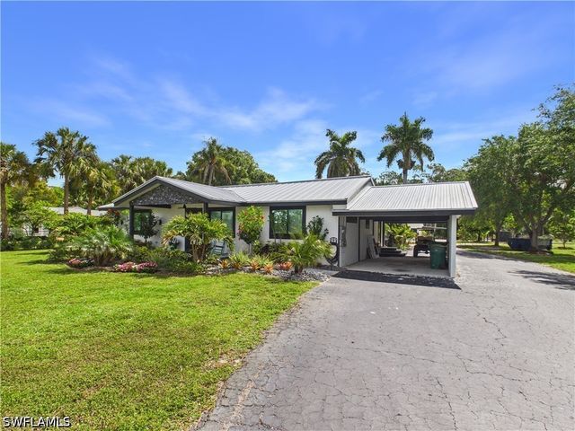 3650 Sunset BLVD, Naples, FL 34112