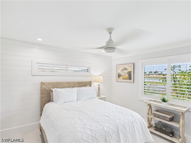 3650 Sunset BLVD, Naples, FL 34112