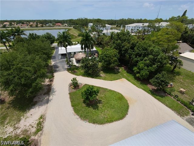 3650 Sunset BLVD, Naples, FL 34112