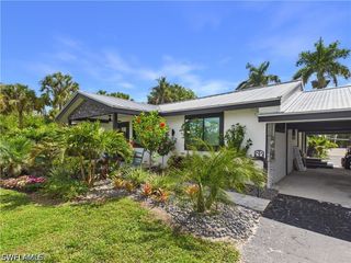 3650 Sunset BLVD, Naples, FL 34112