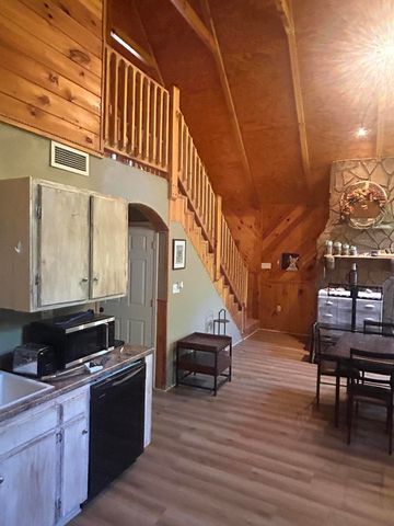 1733 Beulah Heights Road, Whitley City, KY 42653