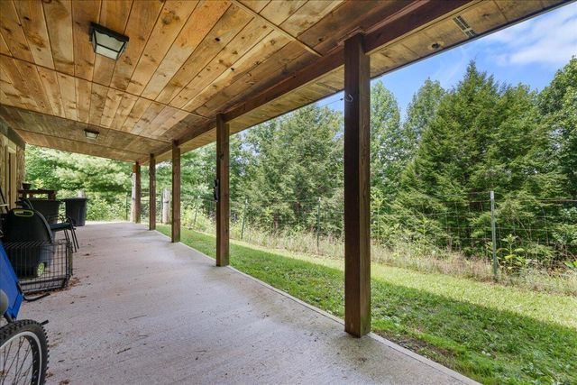 1733 Beulah Heights Road, Whitley City, KY 42653