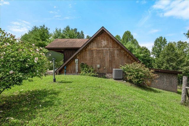 1733 Beulah Heights Road, Whitley City, KY 42653