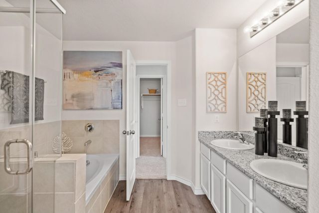 5600 Shore Point Trail, Fort Worth, TX 76119
