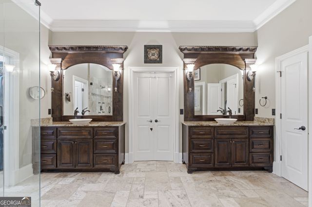 7275 Laurel Oak Drive, Suwanee, GA 30024