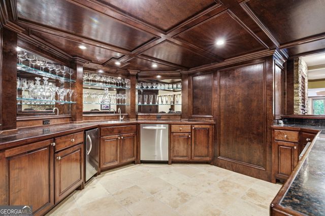 7275 Laurel Oak Drive, Suwanee, GA 30024