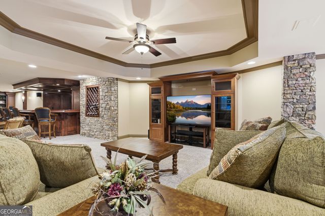 7275 Laurel Oak Drive, Suwanee, GA 30024