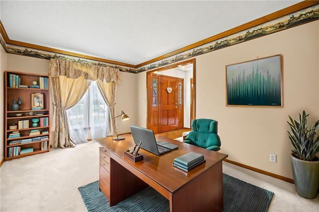 7304 W 114th Terrace, Overland Park, KS 66210
