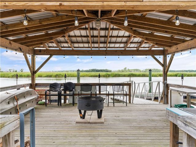 117 Cattan Way, Darien, GA 31305