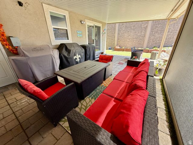 4831 W WESTERN HILLS DR, Riverton, UT 84096