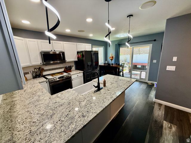 4831 W WESTERN HILLS DR, Riverton, UT 84096