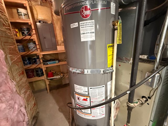 4831 W WESTERN HILLS DR, Riverton, UT 84096