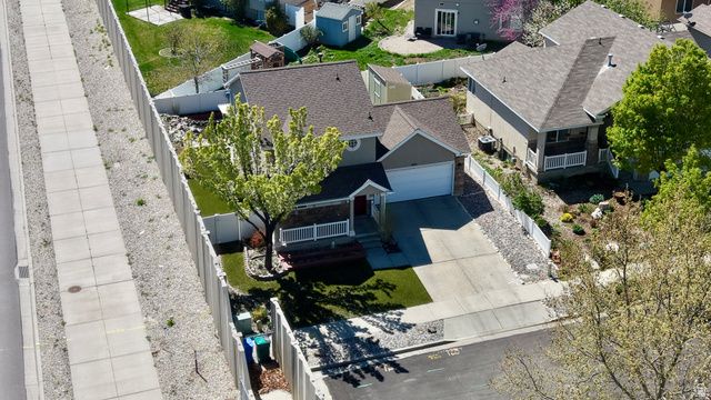 4831 W WESTERN HILLS DR, Riverton, UT 84096