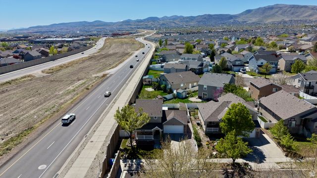 4831 W WESTERN HILLS DR, Riverton, UT 84096