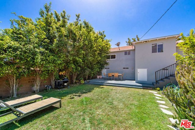 3023 Prospect Avenue, Santa Monica, CA 90405