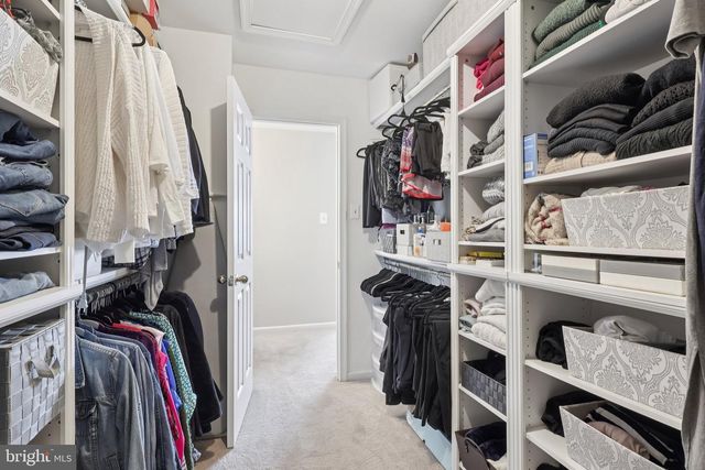 48 STEEPLECHASE DR, Doylestown, PA 18901