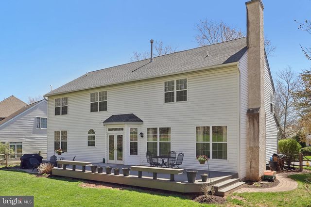 48 STEEPLECHASE DR, Doylestown, PA 18901