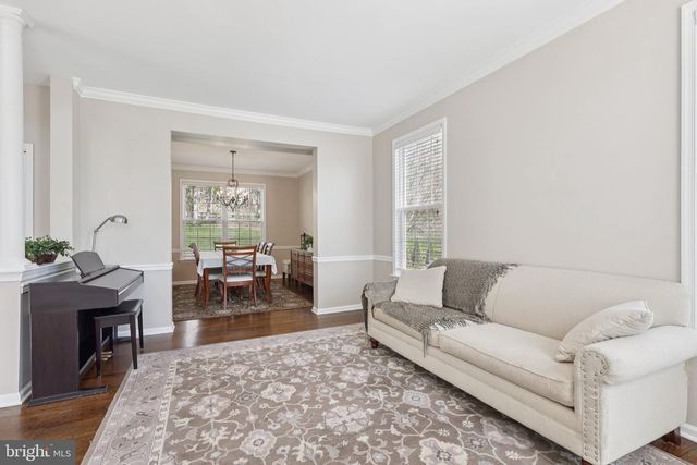 48 STEEPLECHASE DR, Doylestown, PA 18901